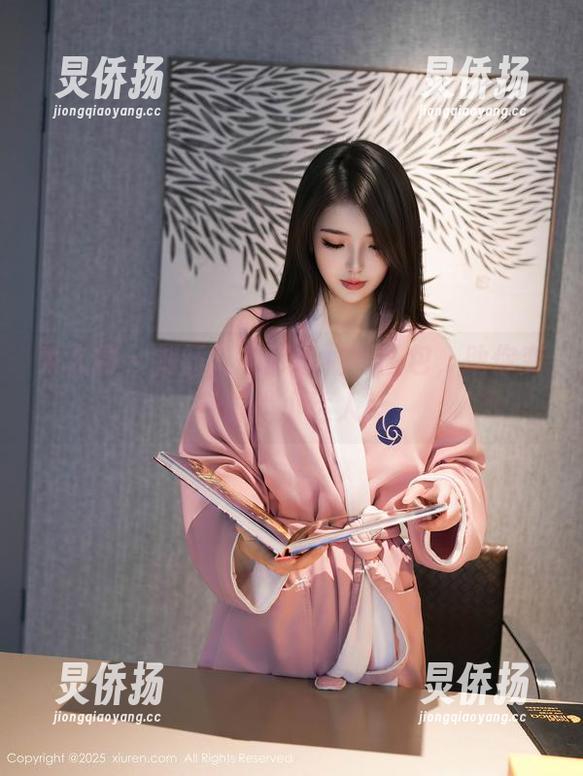 秀人网-刘钰儿 秀人网 - 刘钰儿牛仔裤福利图包,助你变身时尚小达人!