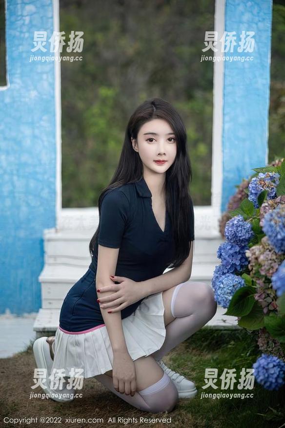 秀人网-抖娘利世 秀人网 - 不好意思,抖娘利世的套装在线实在太美,资源都快被抢光了!
