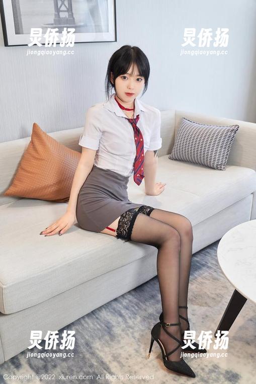 秀人网-是小逗逗 秀人网 - 是小逗逗的网袜套图:下载之前最好先深呼吸!