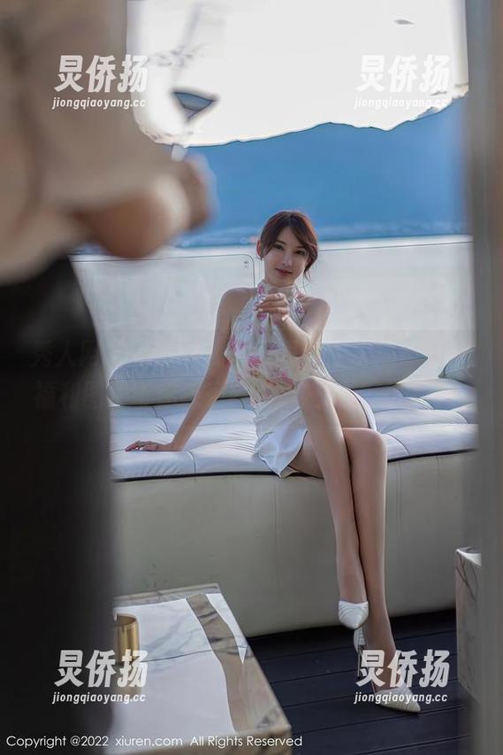 秀人网-王馨瑶Yanni 秀人网 - 在白色的世界里,王馨瑶Yanni福利图包带你感受一场心跳加速的旅行!