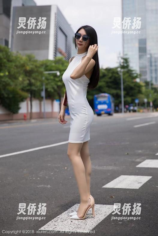 秀人网 - 嘿！萌琪琪Irene的牛仔裤无圣光合集，快来一起发掘秘密吧！