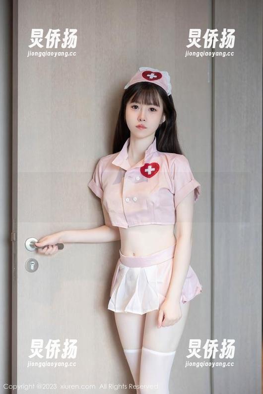 秀人网-谢小蒽 秀人网 - 全套谢小蒽奶牛写真,仿佛在阳光下也能听见牛叫声!