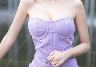 秀人网 – 麻吉小兔子的裤里丝：写真作品里温暖的私密柔情