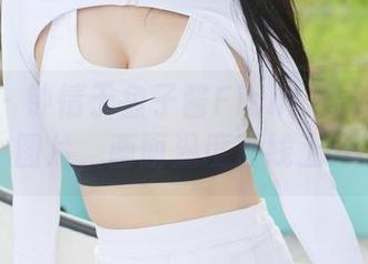 美媛馆 – 钟情于鱼子酱Fish！最新比基尼图片，画面温度直线上升