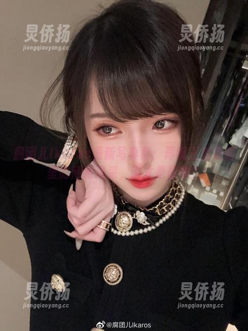 腐团儿Ikaros 腐团儿Ikaros最新写真集:再现王者荣耀里的荆轲风采,谁才是最帅?