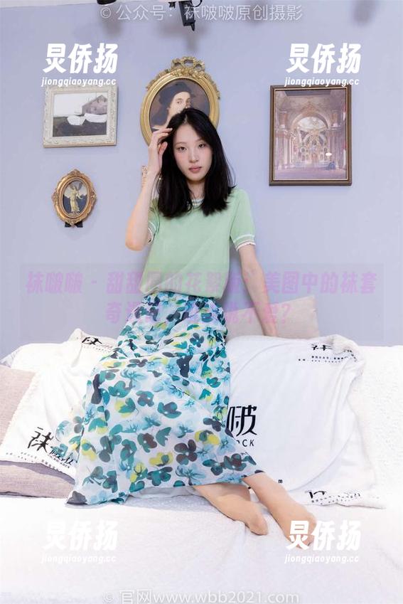 袜啵啵-甜甜圈 袜啵啵 - 甜甜圈的花絮版:美图中的袜套奇遇记,谁能说不爱?
