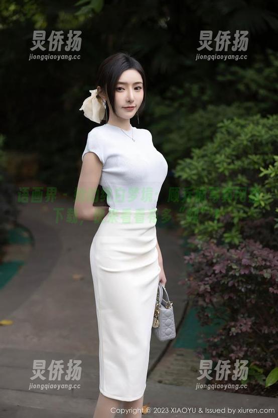 语画界-顾乔楠 语画界 - 她的纯白梦境:顾乔楠写真网盘下载,快来看看有多“纯”!