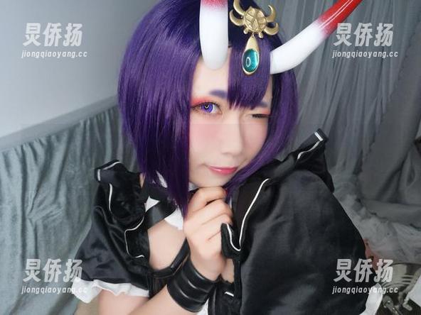 贞子蜜桃带来的户外精彩瞬间：作品集更新，让你感受泥土的芬芳！