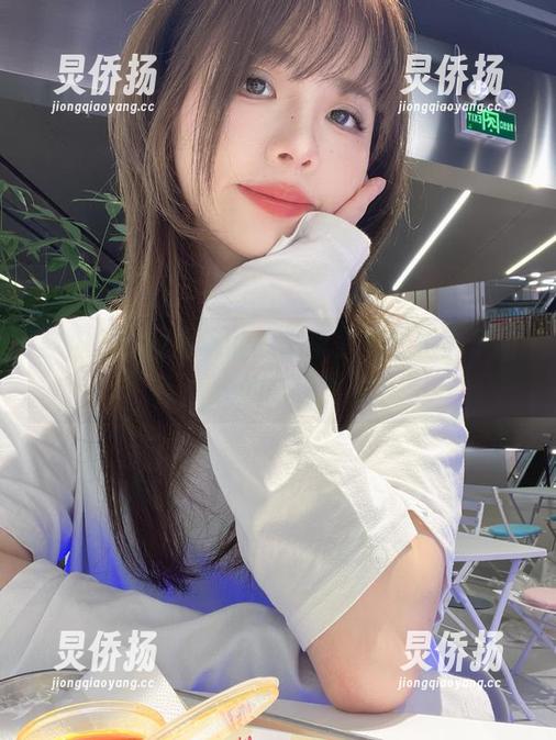 涉谷凛在闪月半的私房里，竟然拍出了阳光的味道？