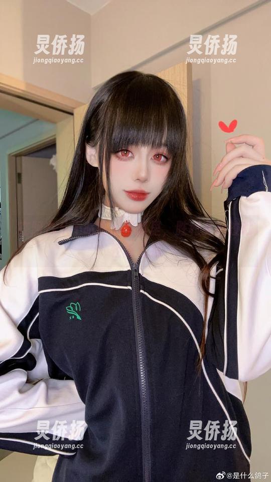 在阿九从不咕咕的写真里，胜利女神拉毗轻舞飞扬