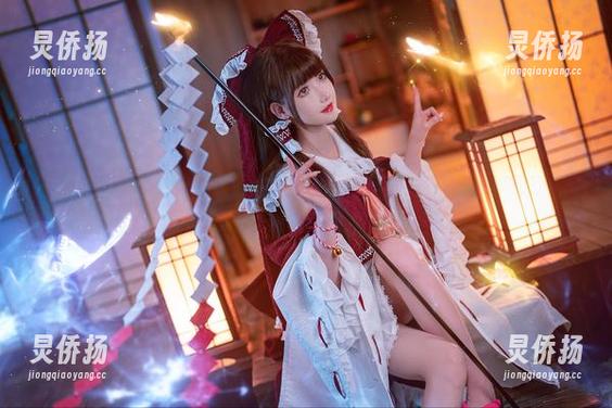露儿大魔王 禁闭者娜恰,露儿大魔王镜头下的高清赤裸:无法直视的美