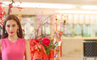 青豆客 – 礼服和福利齐飞，Ann尤美带来的图包堪称惊艳